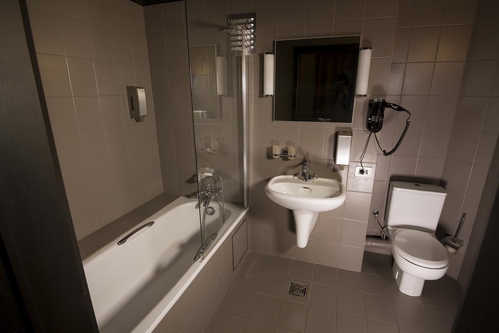 בריסל Hotel Le Chantecler מראה חיצוני תמונה