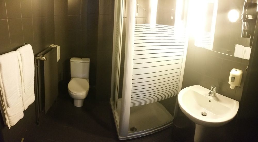 בריסל Hotel Le Chantecler מראה חיצוני תמונה